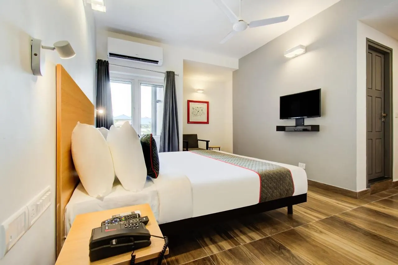 Oyo Townhouse 061 Gcda Kakkanad Signal Hotell Kochi 3*,